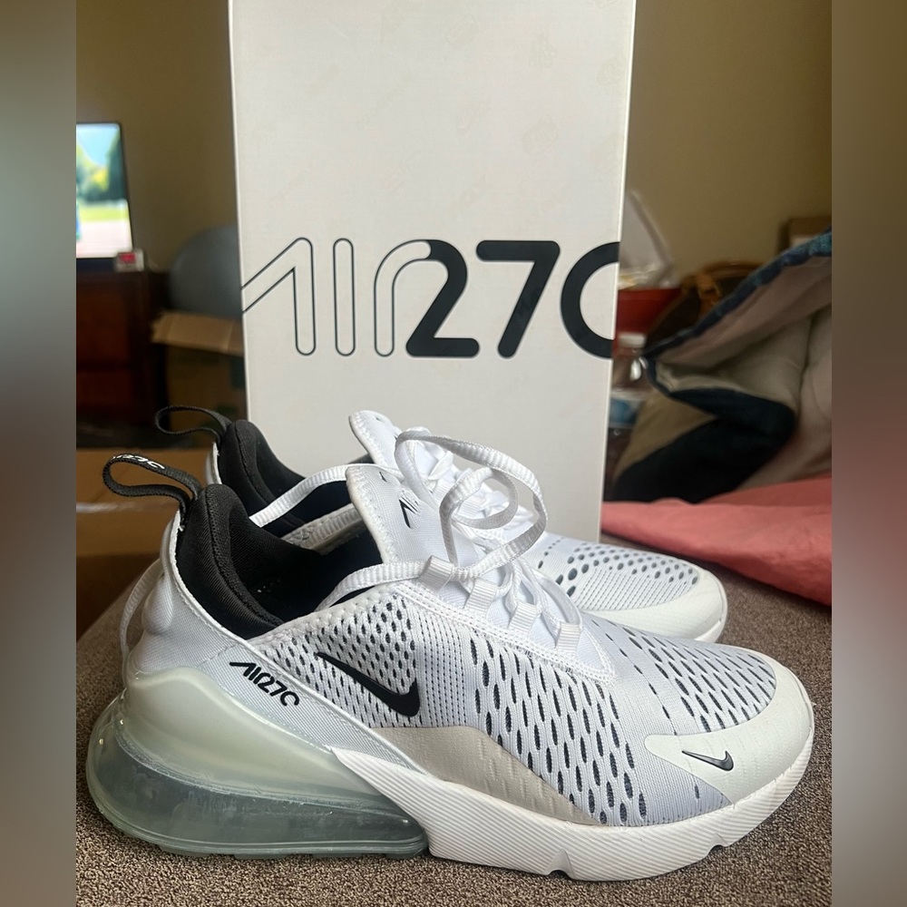 Nike Air Max 270